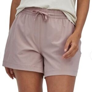 PATAGONIA High Rise Fleetwith Shorts in Color Stingray Mauve Size Large